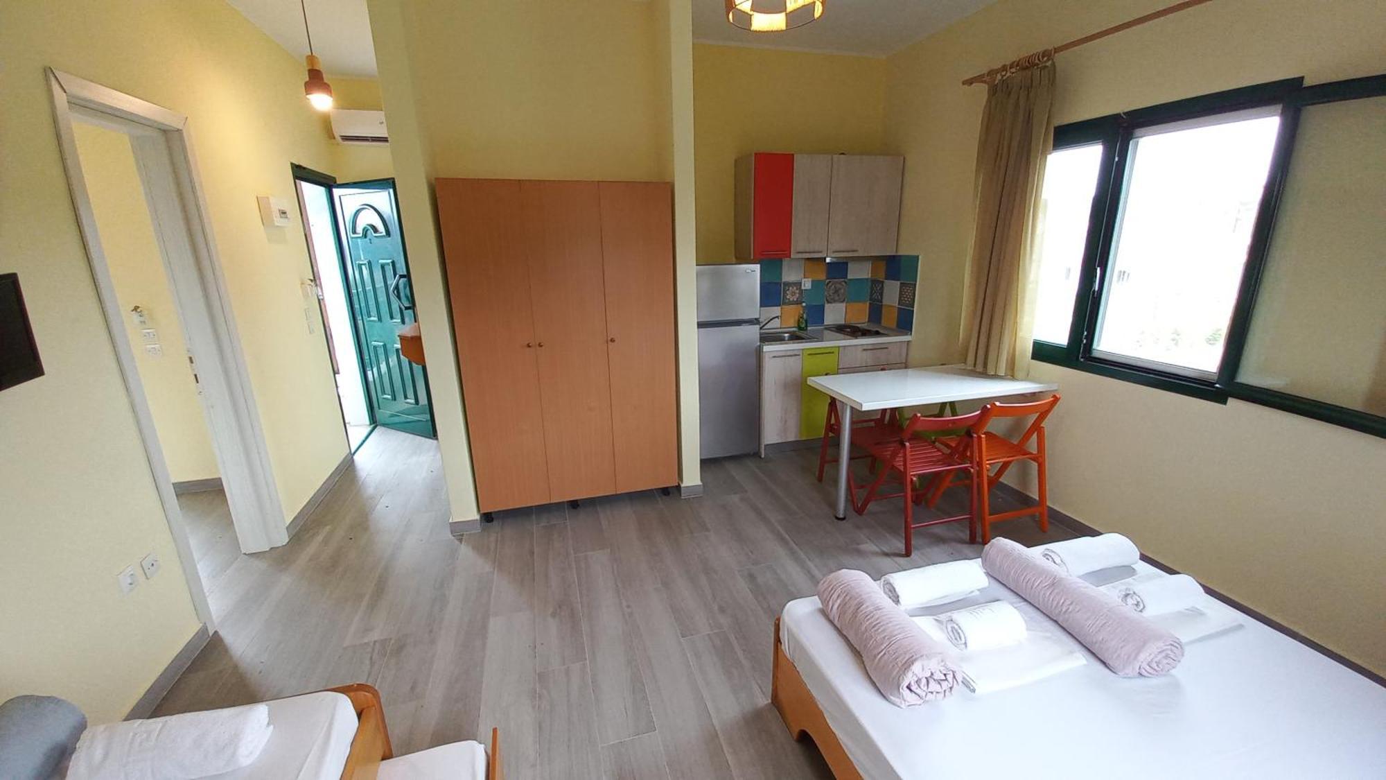 Sapfo Beach Studios Нікіті Екстер'єр фото
