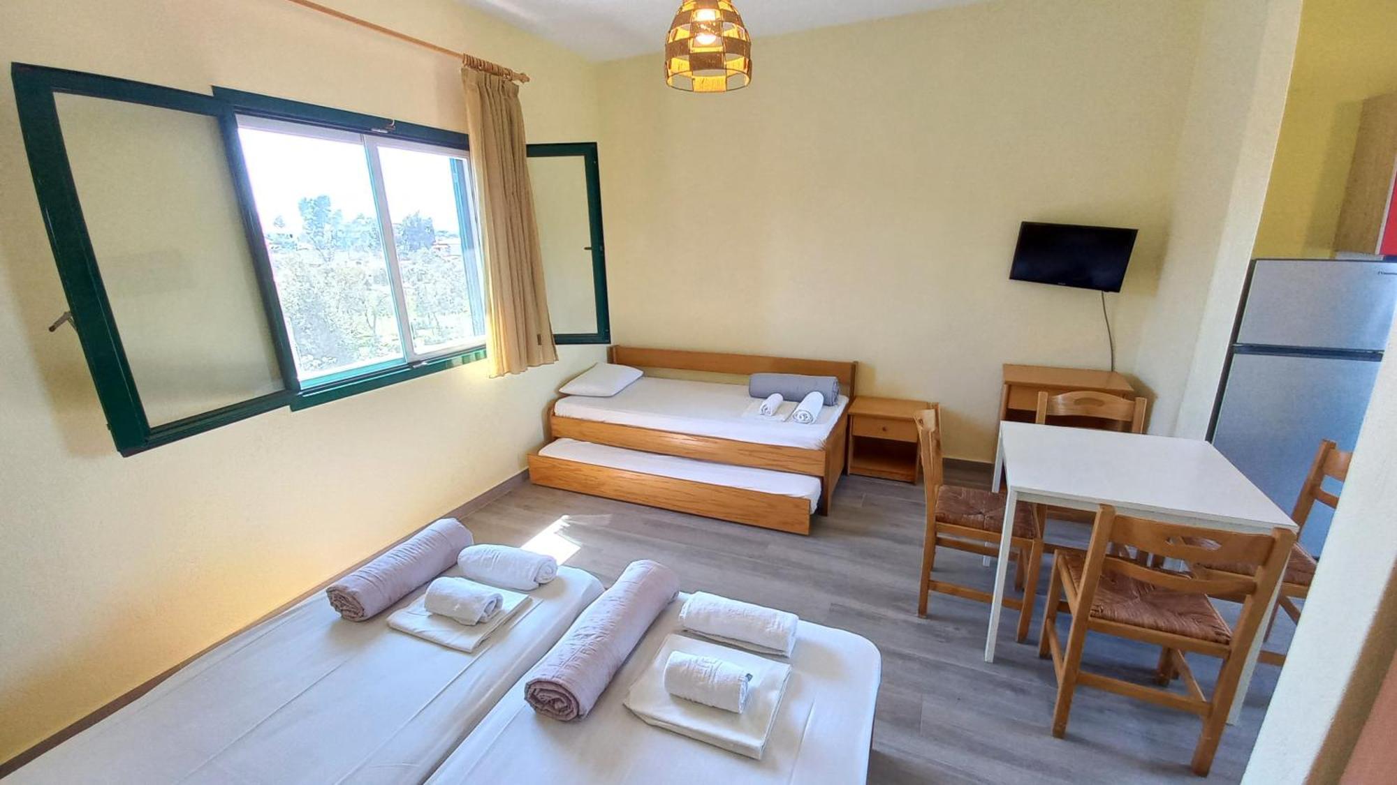 Sapfo Beach Studios Нікіті Екстер'єр фото