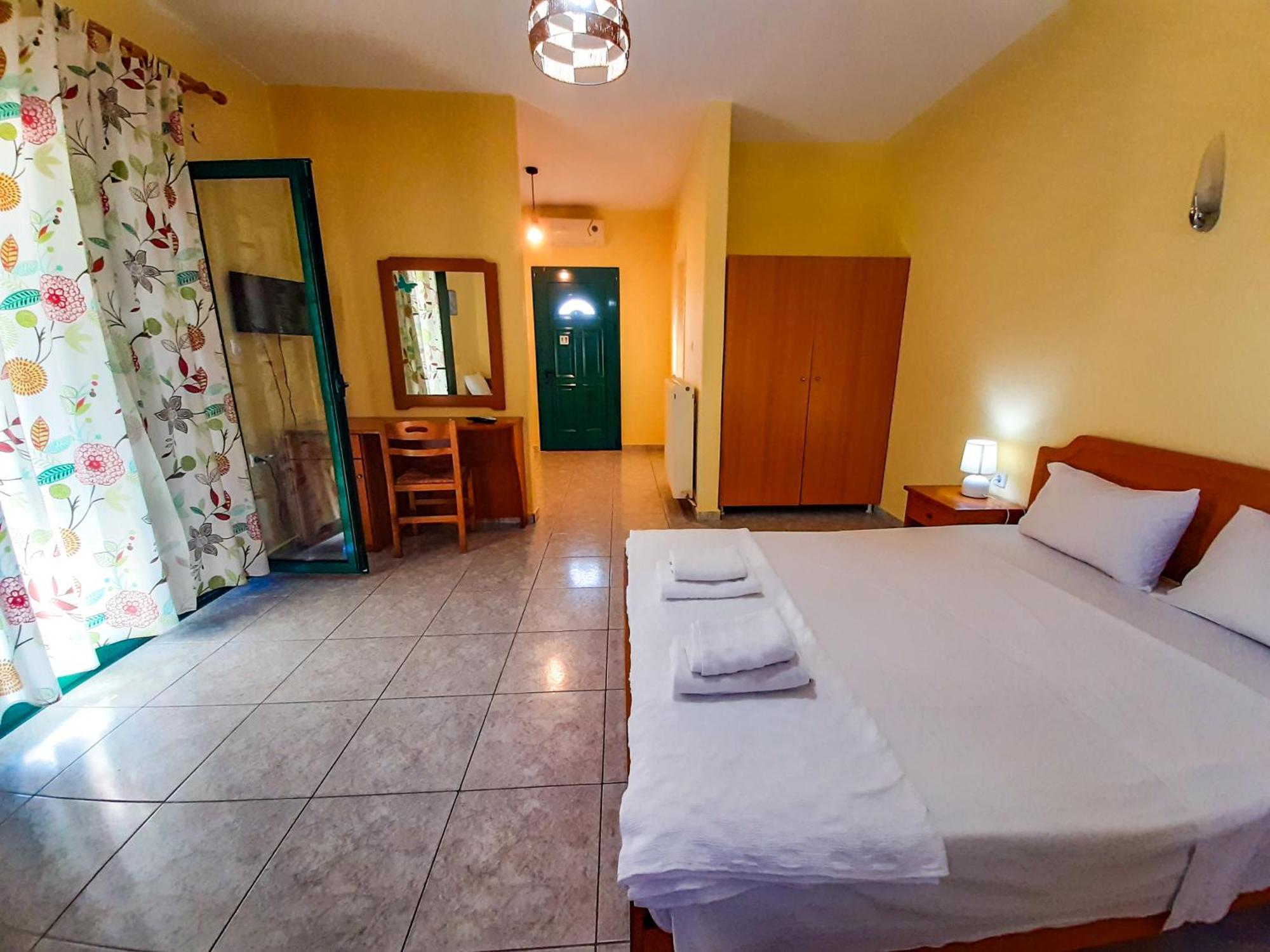 Sapfo Beach Studios Нікіті Екстер'єр фото