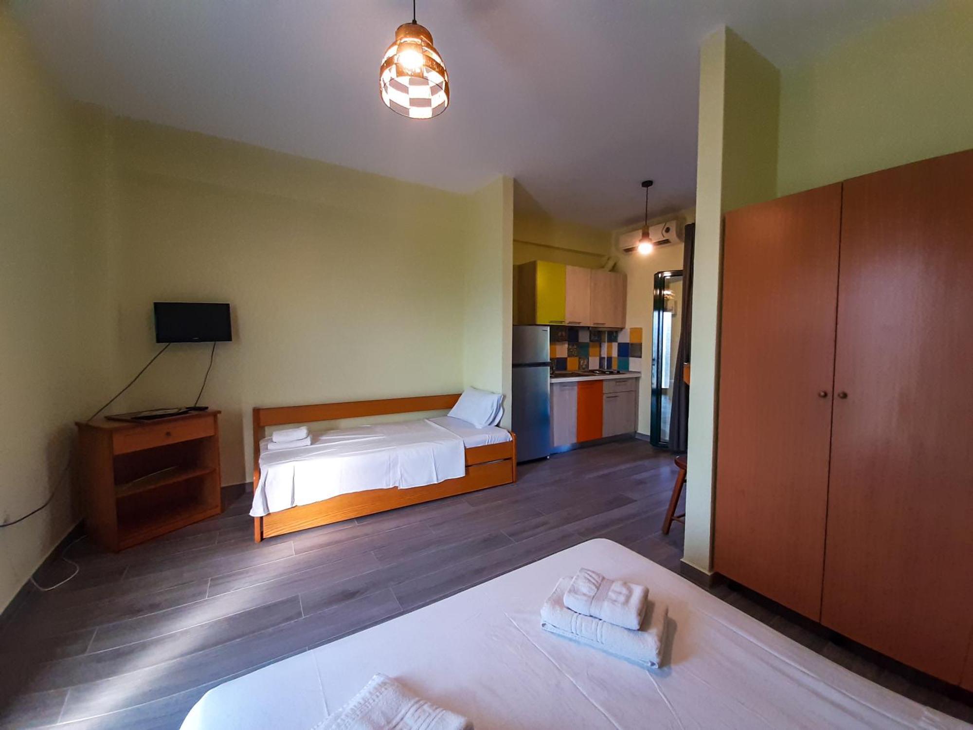 Sapfo Beach Studios Нікіті Екстер'єр фото